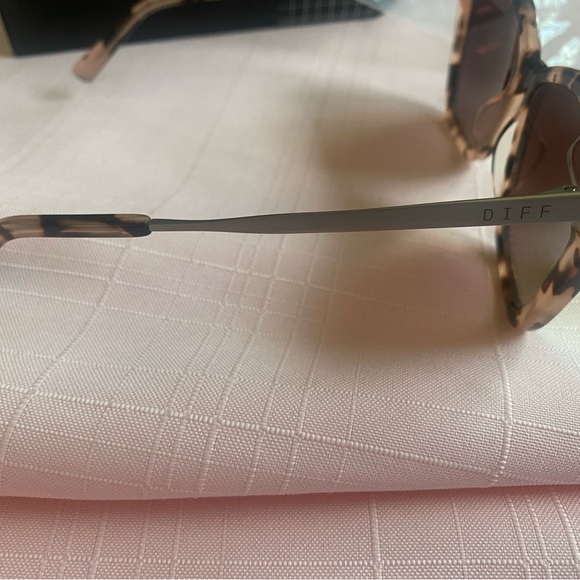 DIFF Eyewear Becky II BRAND NEW - Picture 14 of 16